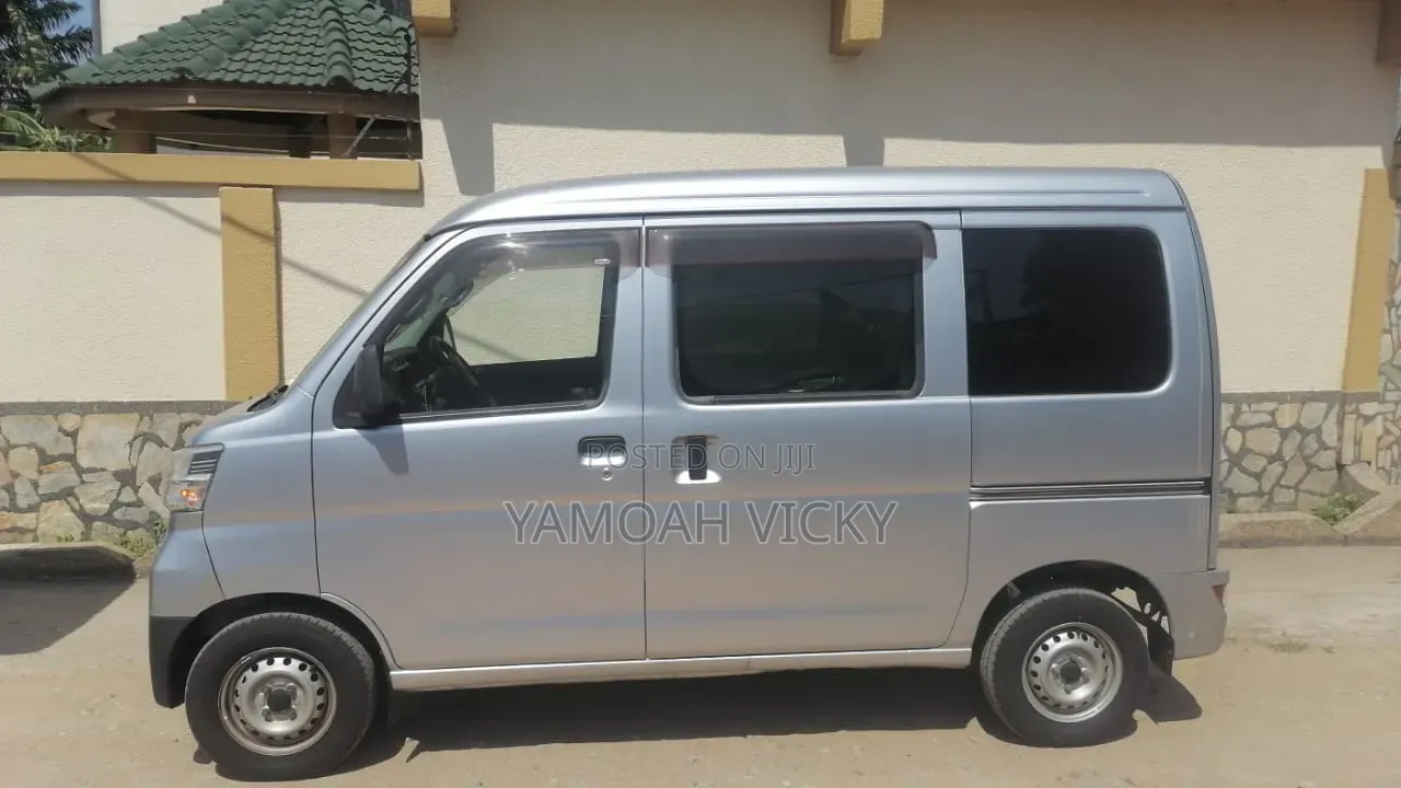 Daihatsu Mira 2019 Silver