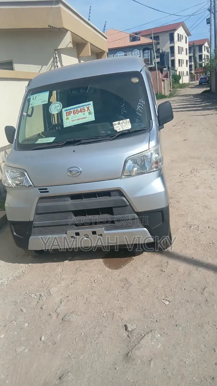 Daihatsu Mira 2019 Silver