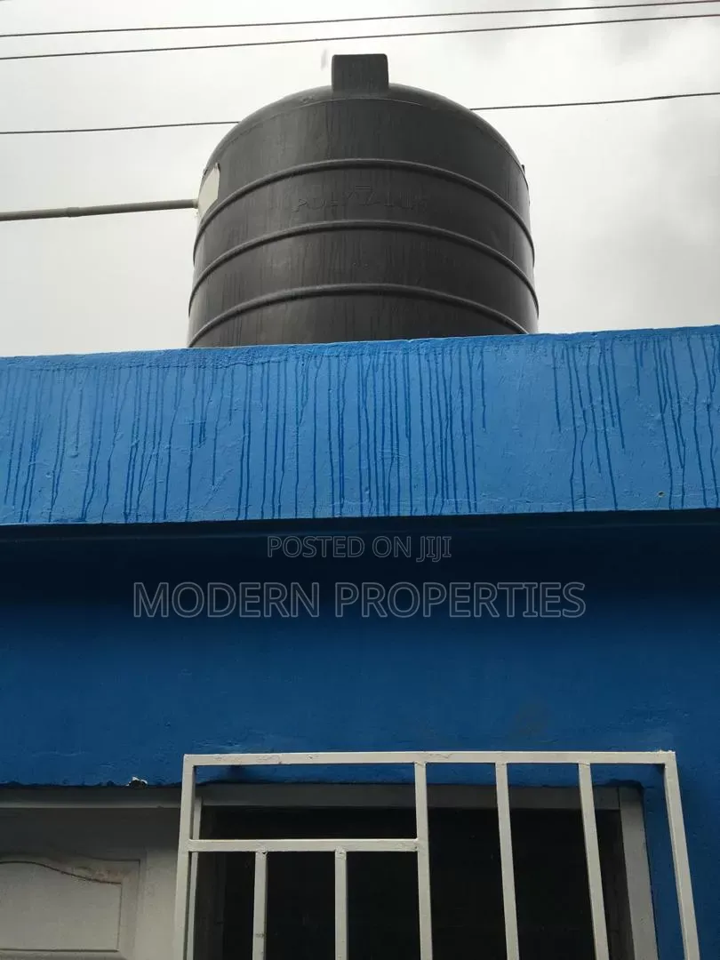 3bdrm House in Modern Properties, Lashibi for rent