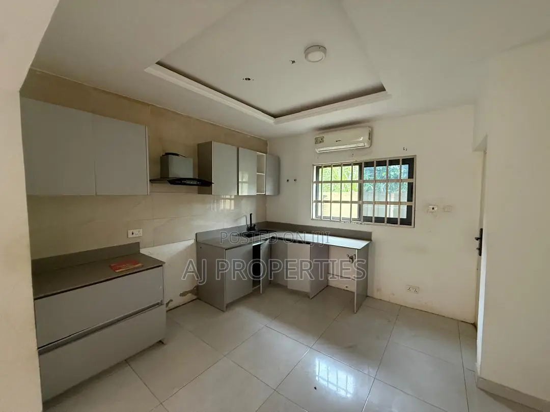 2bdrm House in East Legon for rent