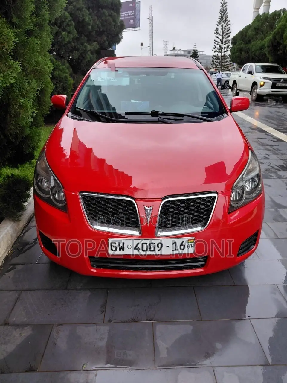 Pontiac Vibe 2010 Red