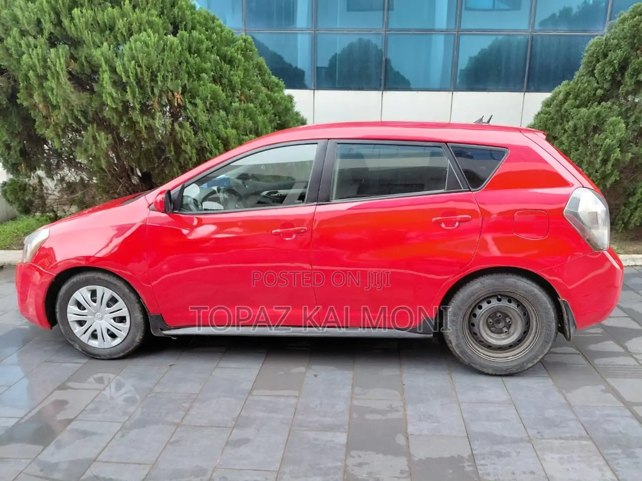 Pontiac Vibe 2010 Red