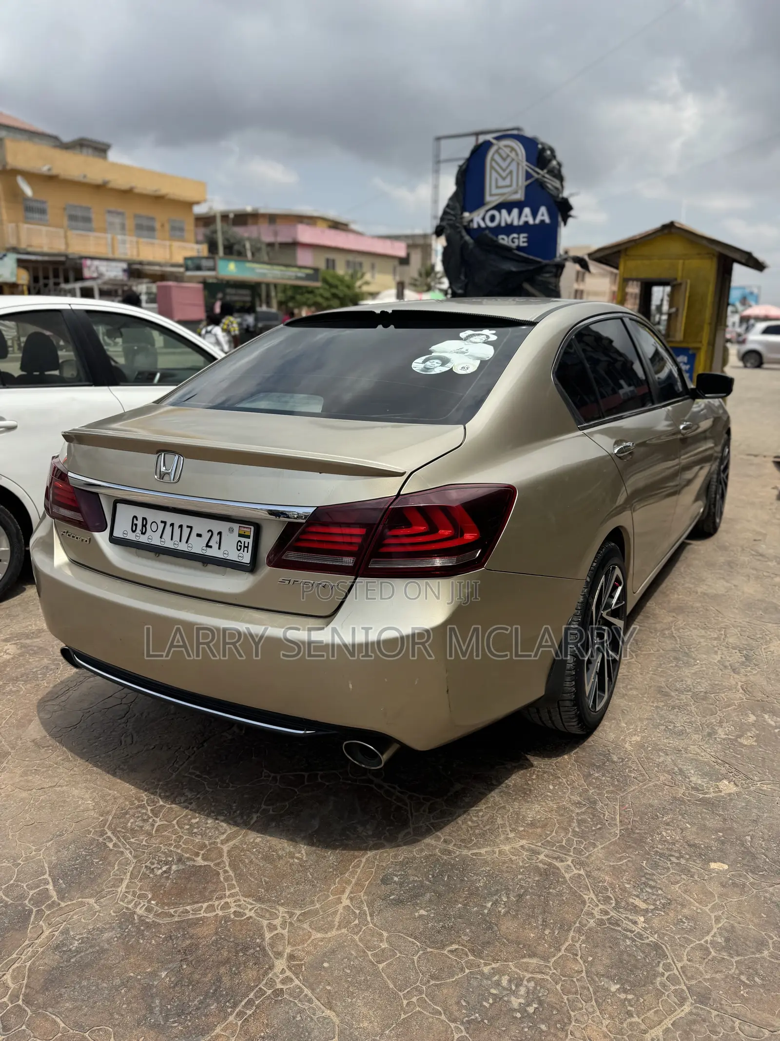 Honda Accord Sport 4dr Sedan (2.4L 4cyl 6M) 2015 Gold