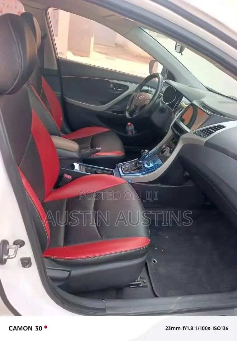 Hyundai Elantra 2013 White