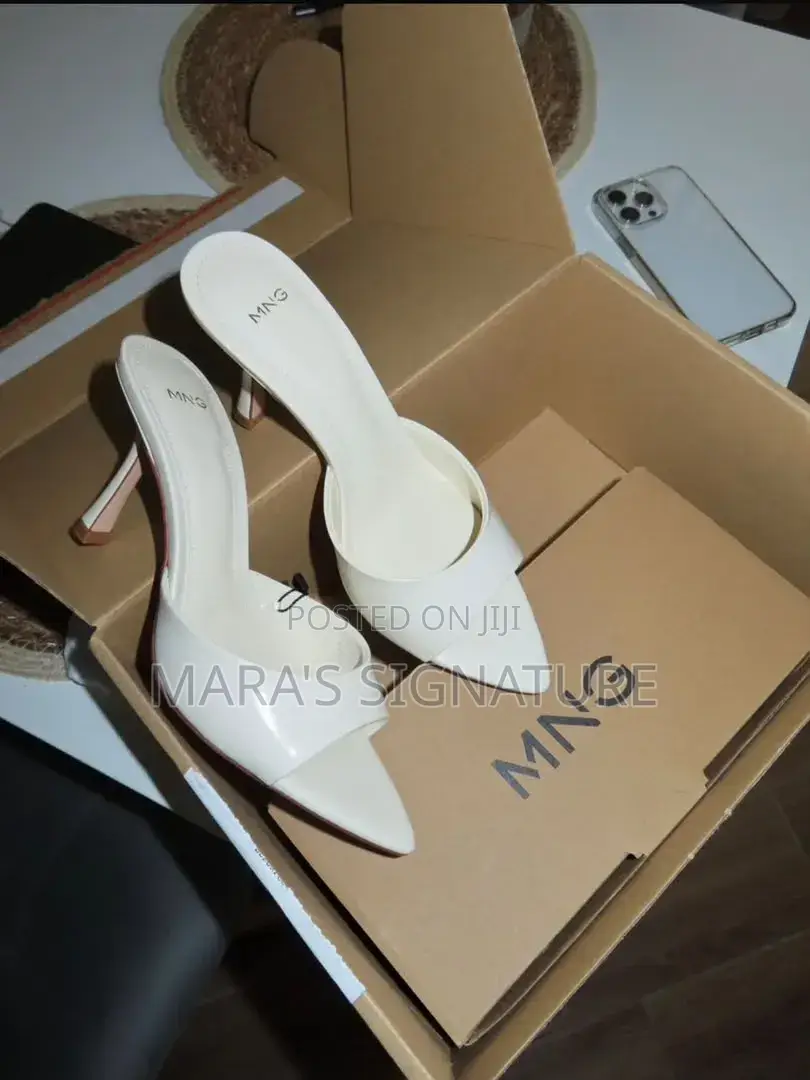 Mango (Mng) Heels