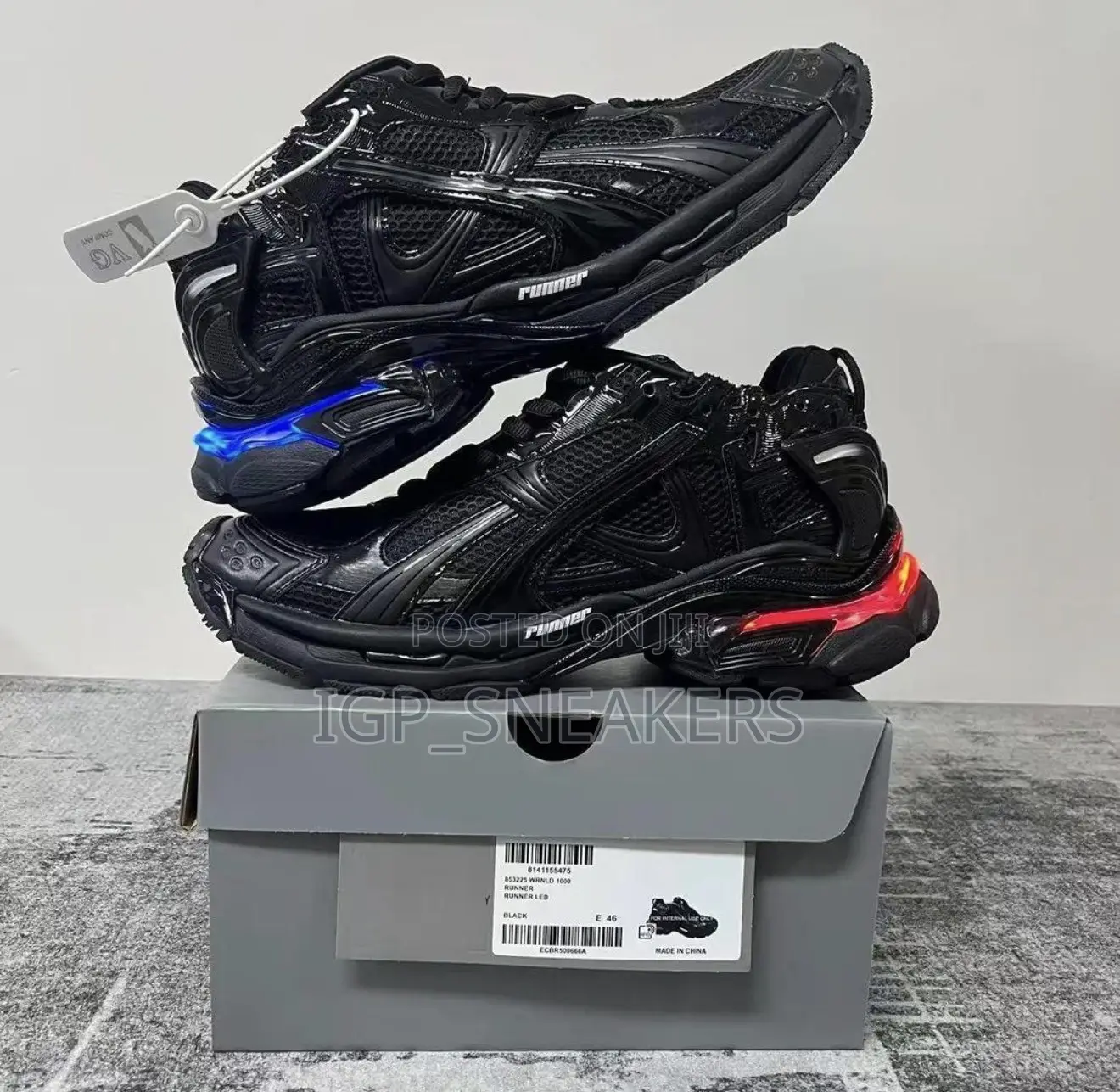 Balenciaga Runner LED