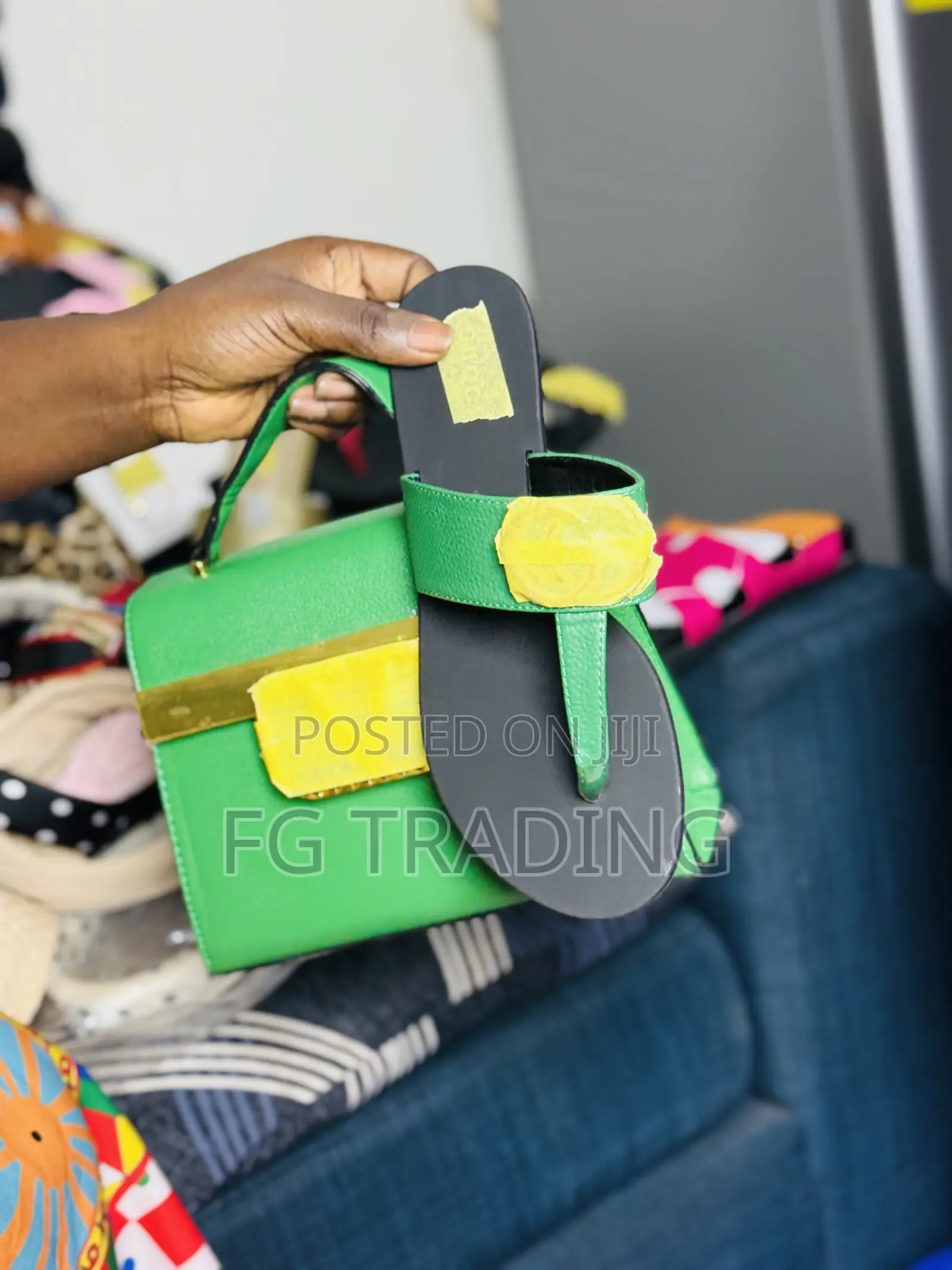 Gucci Slipper + Gucci Bag