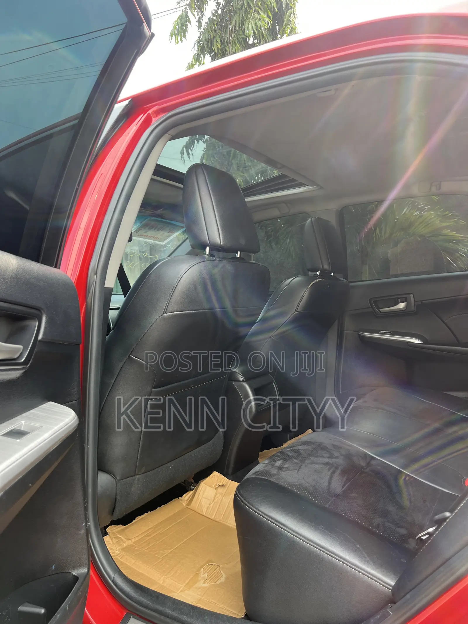 Toyota Camry SE 4dr Sedan (2.5L 4cyl 6A) 2014 Red