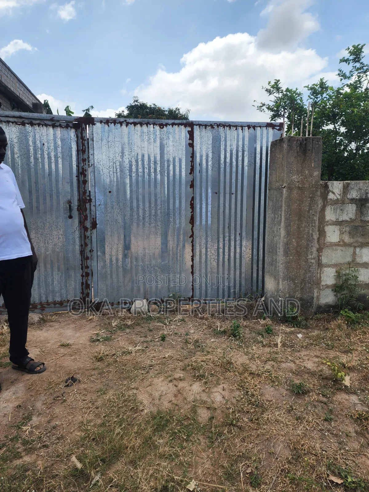One Acre Land for Sale at Paraku Estate.