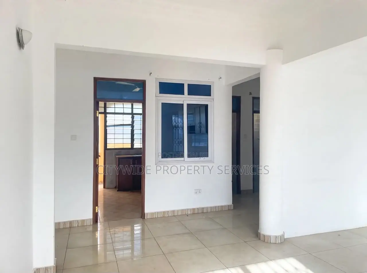 2bdrm Apartment in East Legon, A&C Mall Area for rent