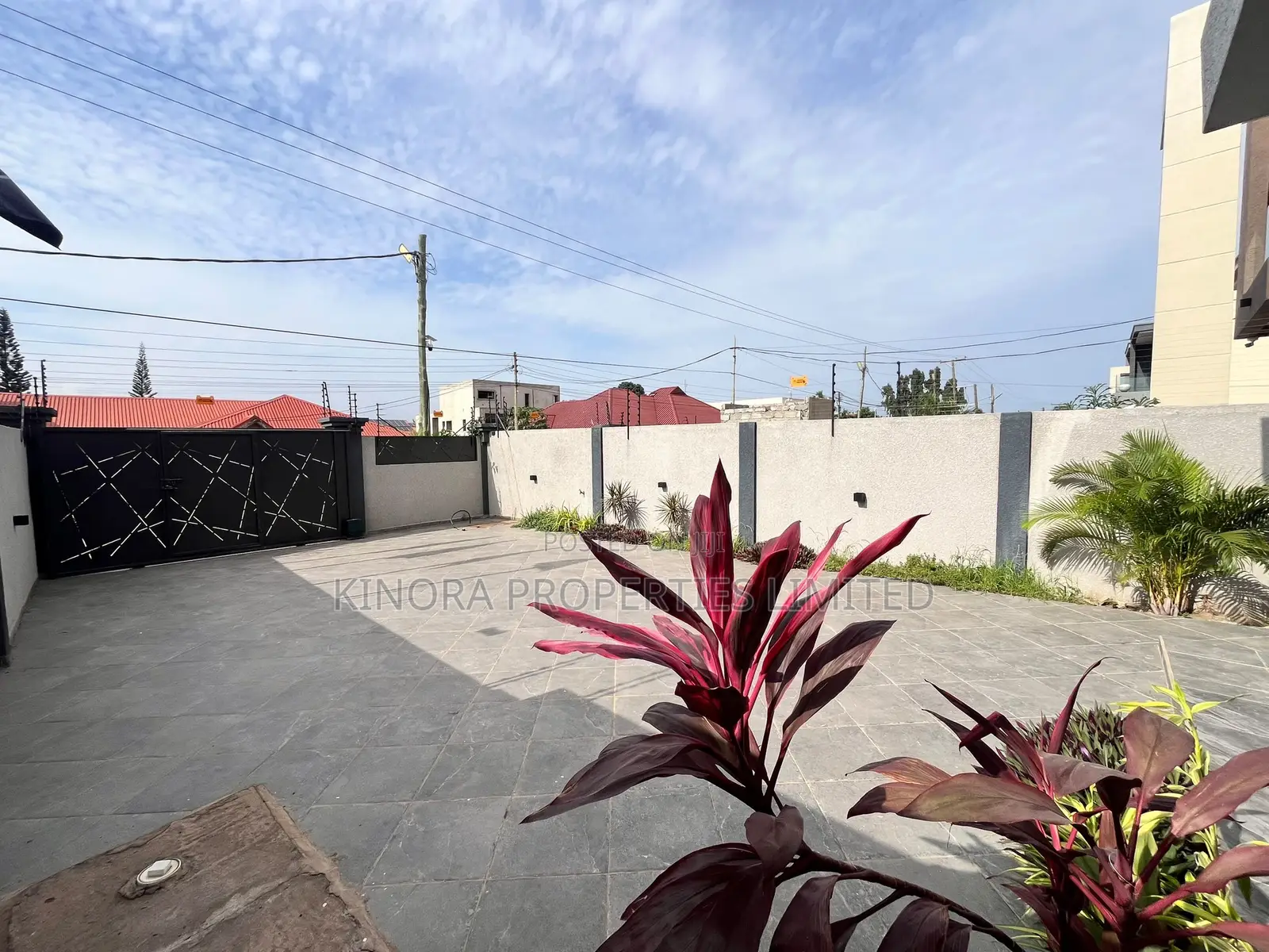 3bdrm Duplex in East Legon-Adjiganor for rent