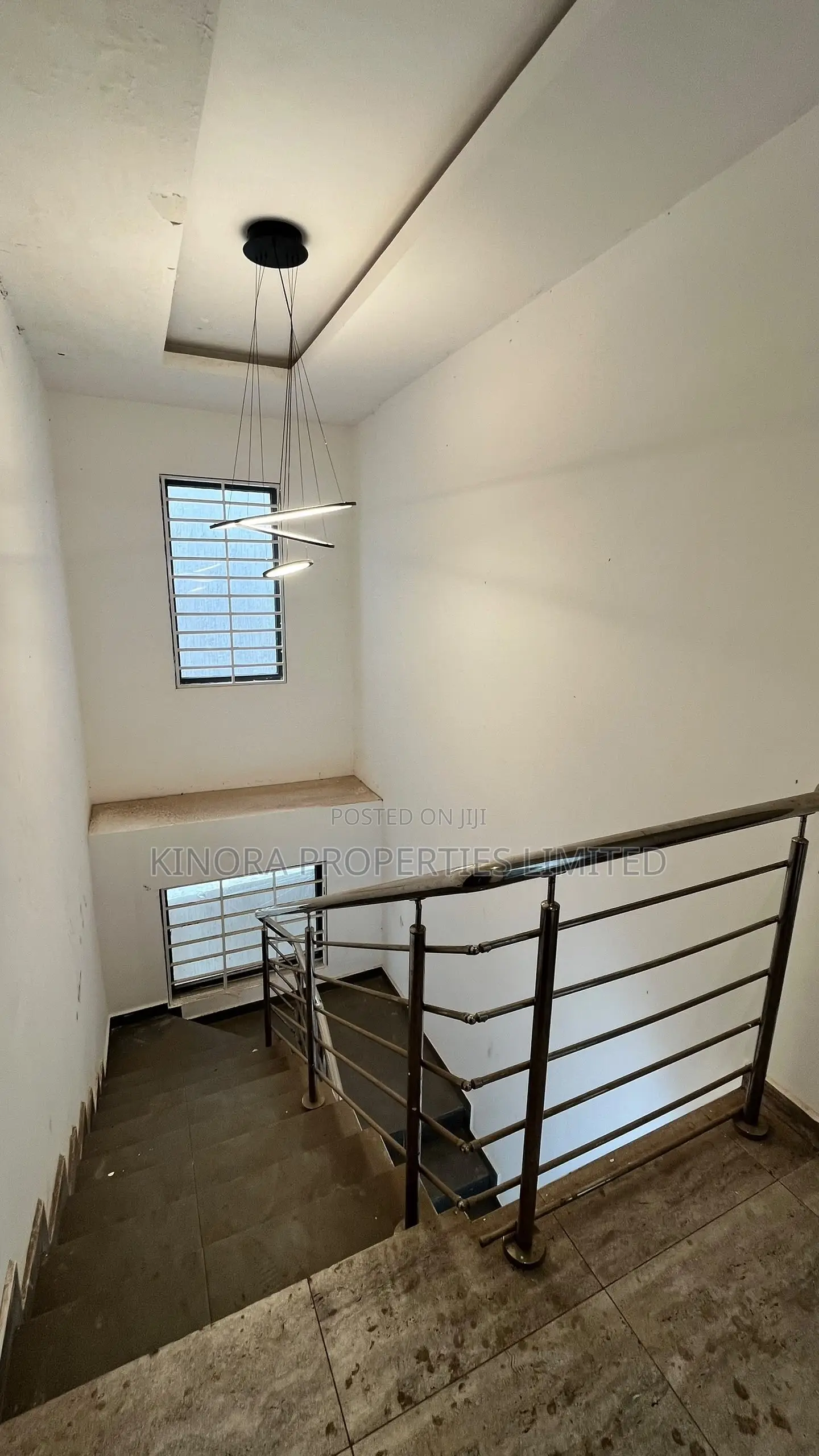 4bdrm Duplex in Ogbojo, East Legon for sale