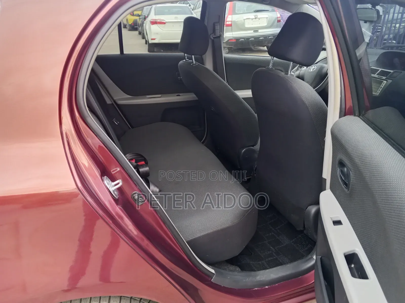 Toyota Vitz 2010 Beige