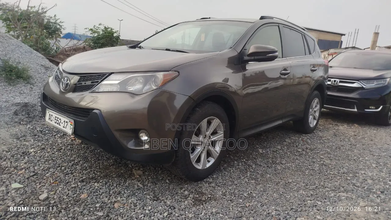 Toyota RAV4 2015 Gray