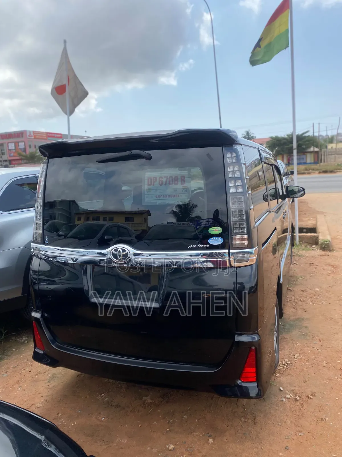 Toyota Voxy 2015 Black