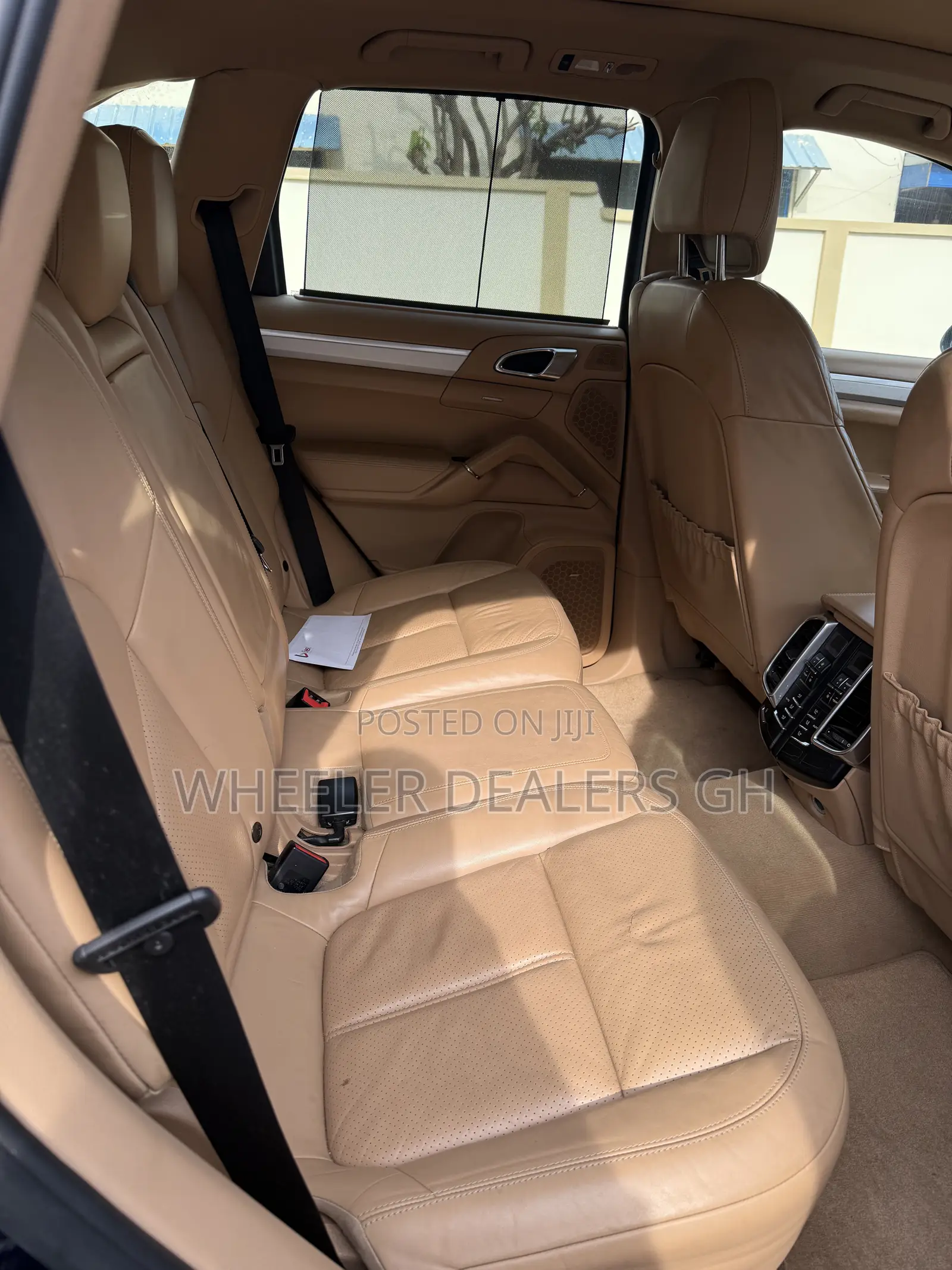 Porsche Cayenne S 2012