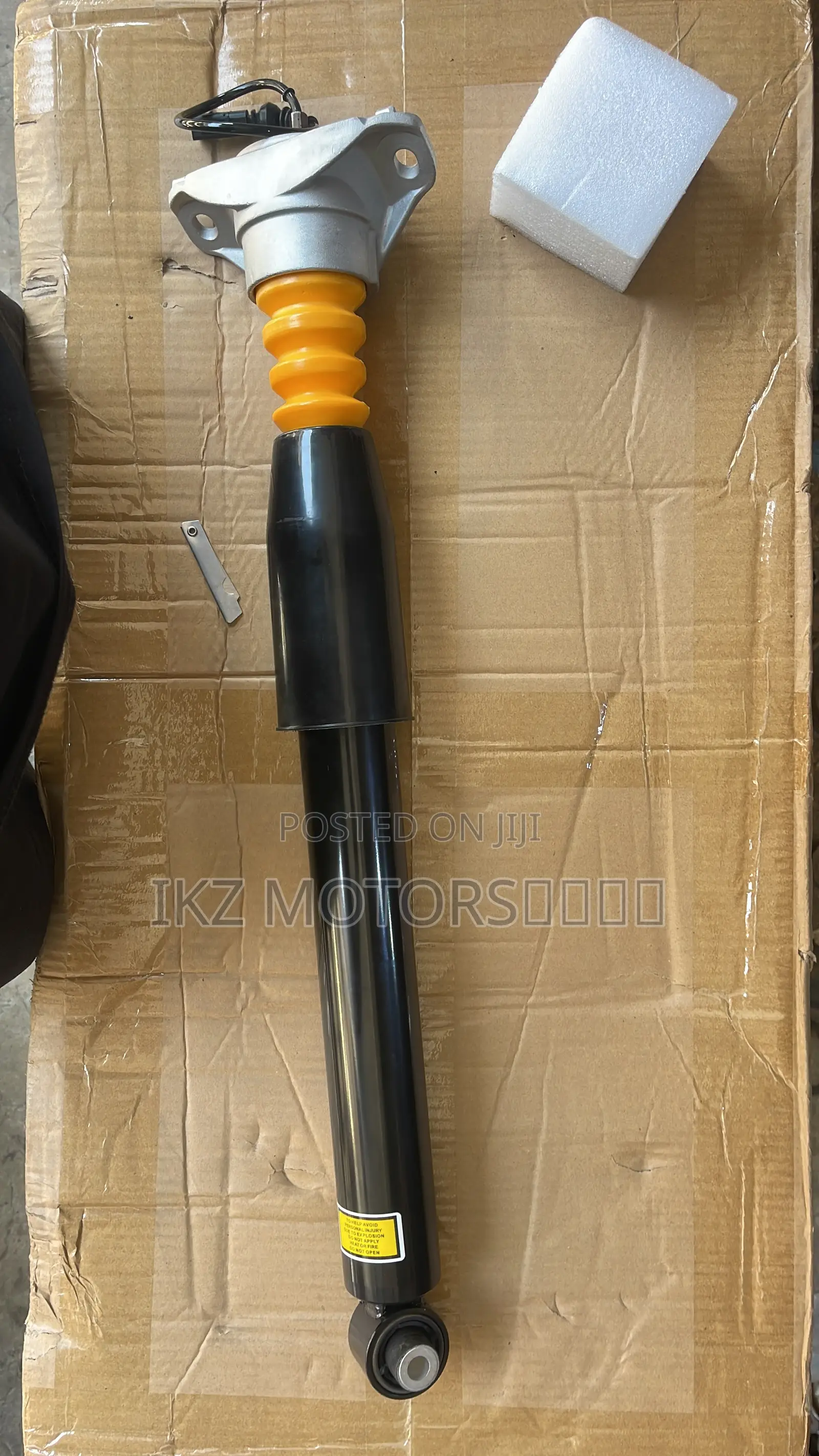 Audi Q8 /Q7Back Shocks