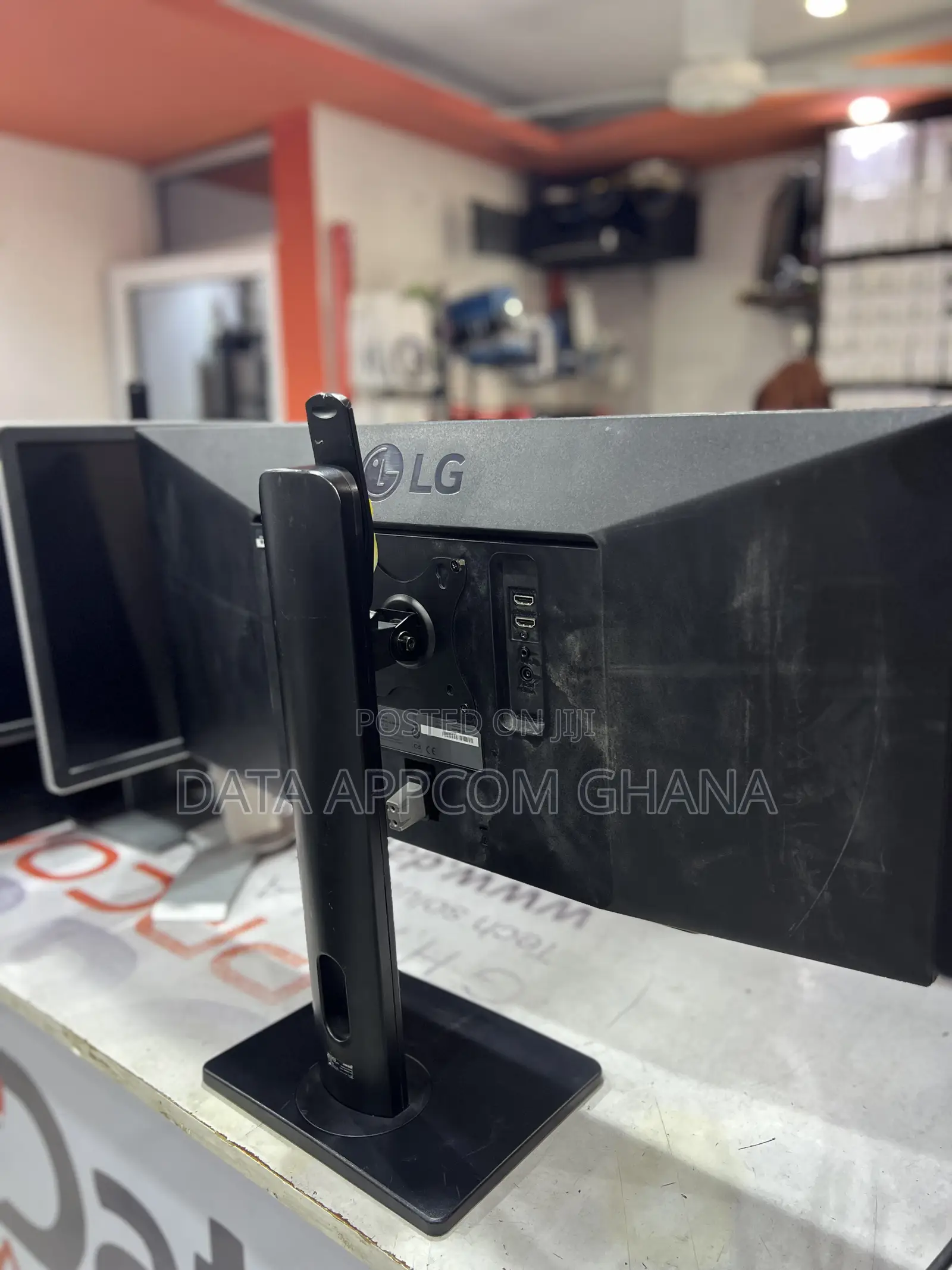 LG ultraWide Gaming Monitor 29wn500