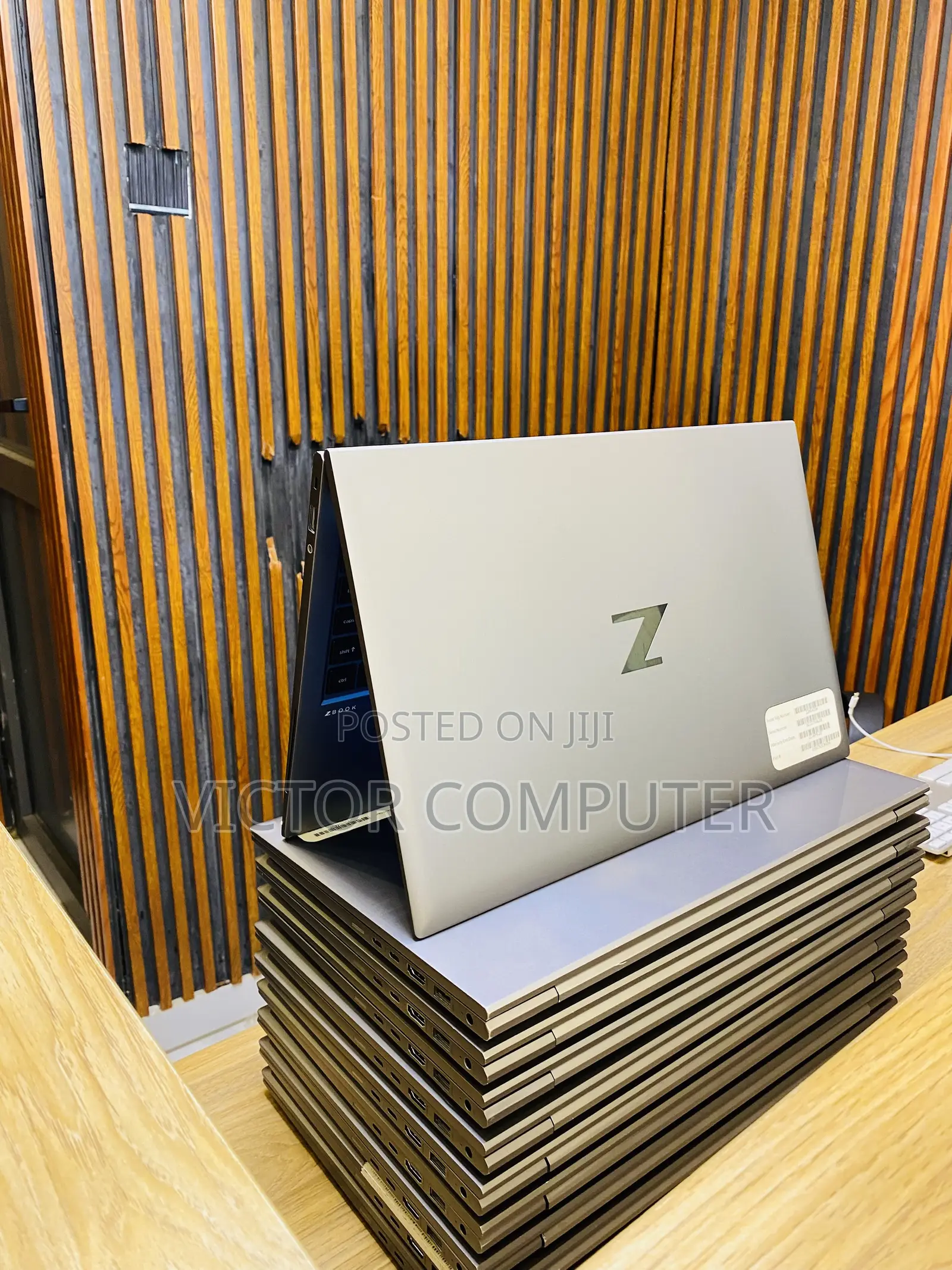 Laptop HP ZBook Firefly G8 16GB Intel Core i7 SSD 256GB