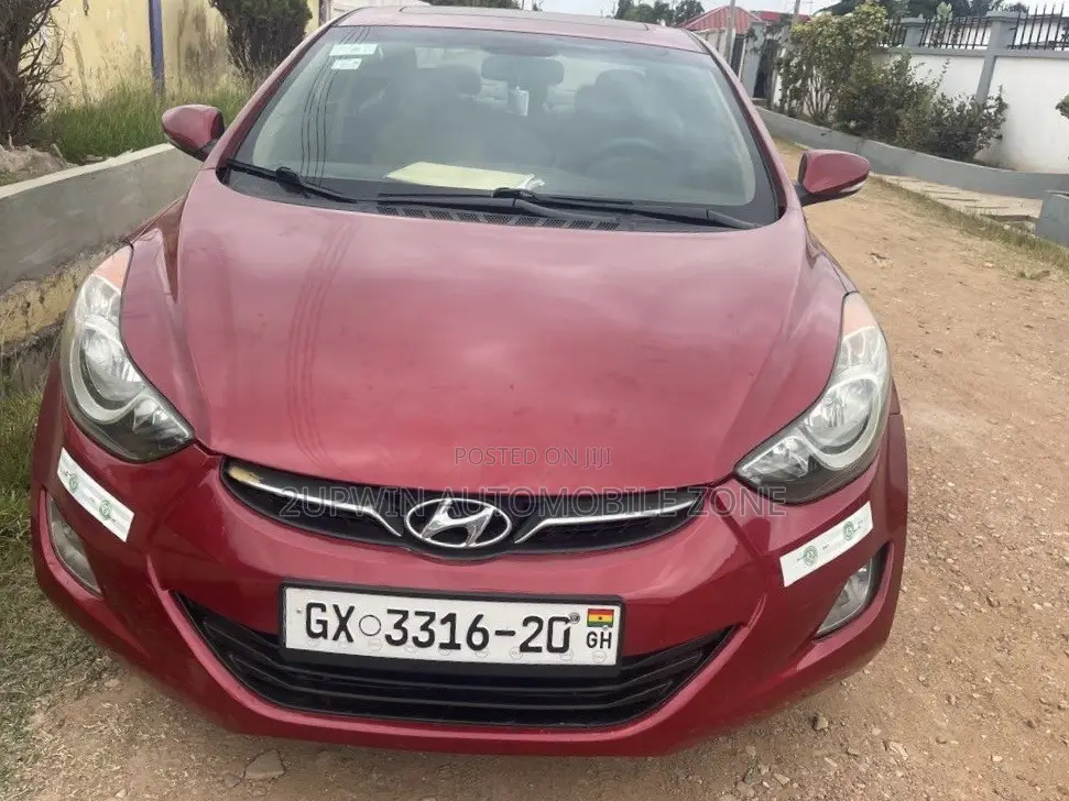 Hyundai Elantra 2013