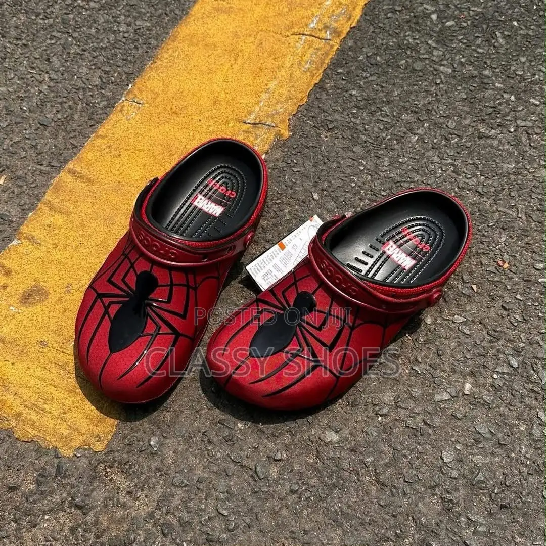 Crocs Spider Wine Edition
