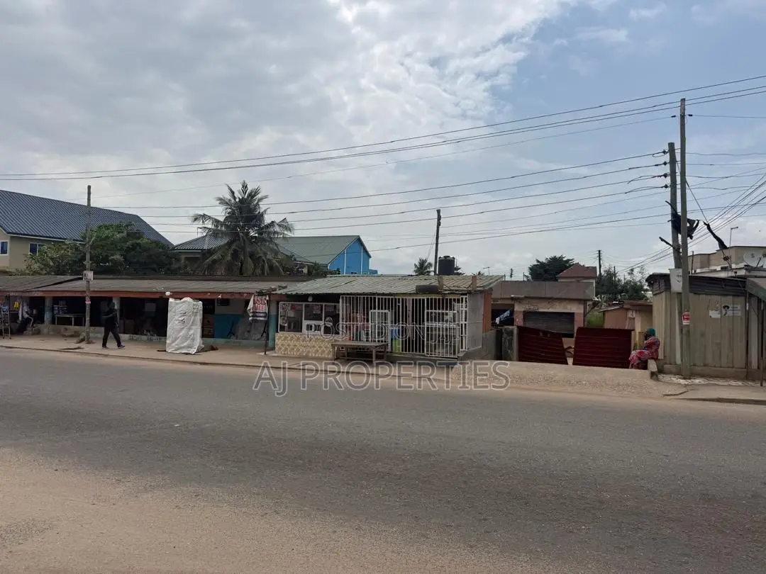 Commercial Roadside Land for Sale at Taifa Junction