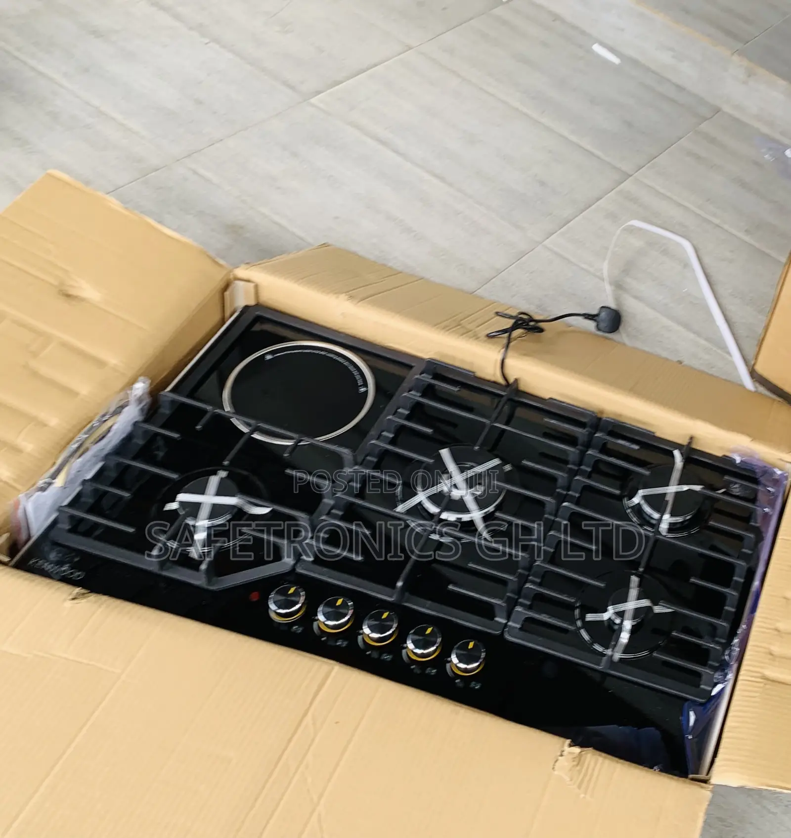Available Beat 4 Gas 1 Electric Kenwood (Black) Hob