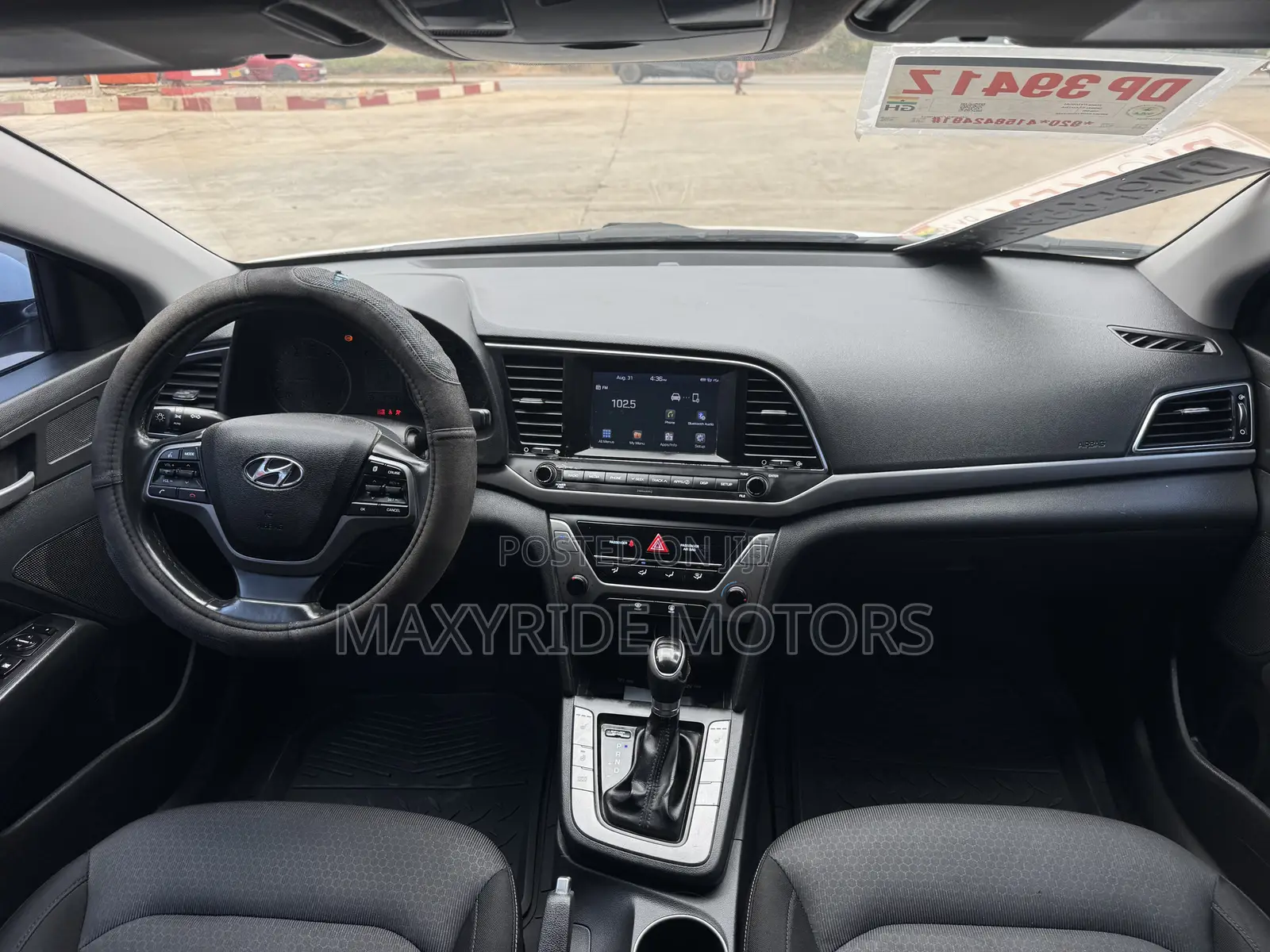 Hyundai Elantra 2017 White