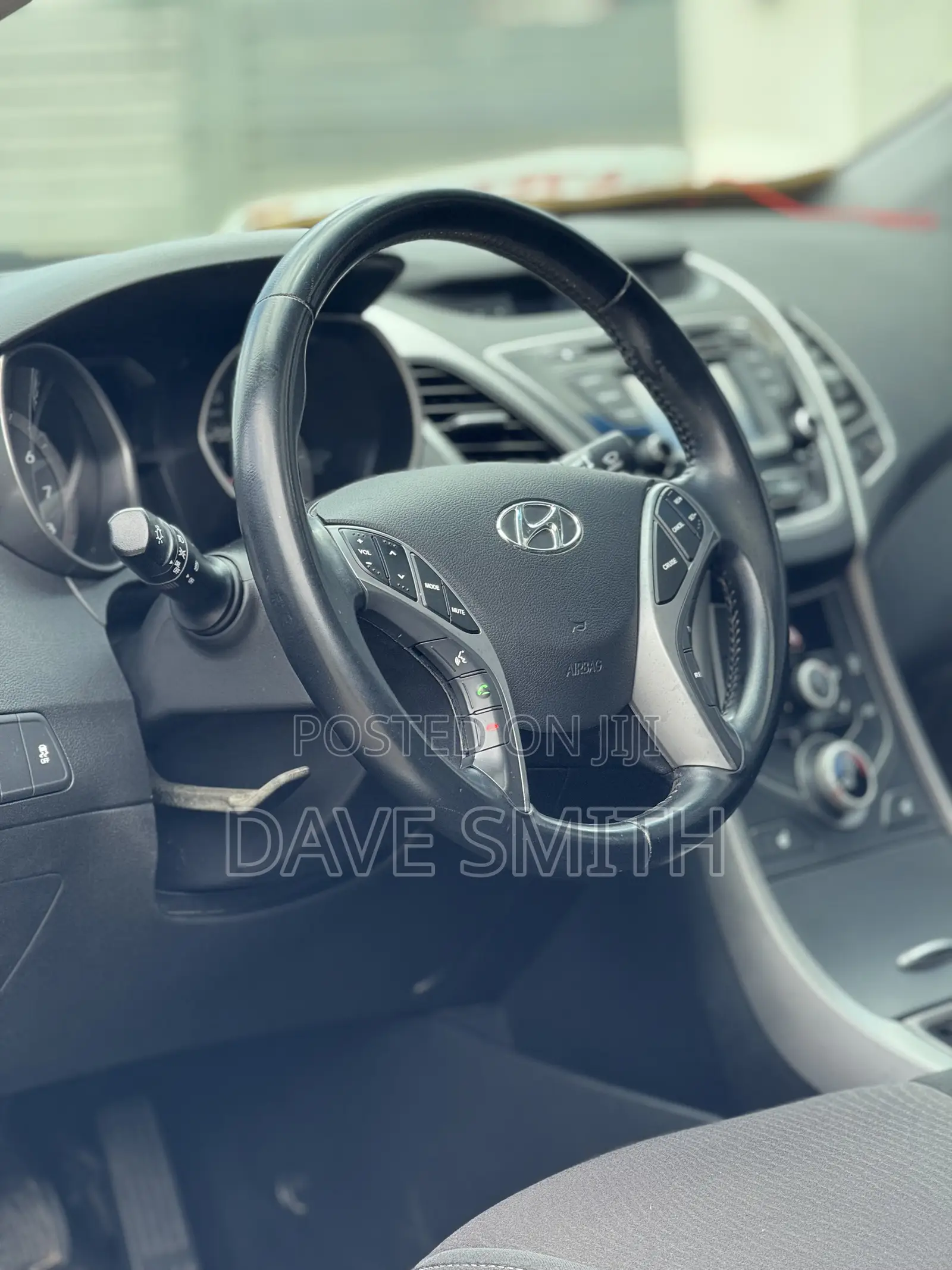 Hyundai Elantra SE Sedan FWD (1.8L 4cyl 6M) 2016 Gray