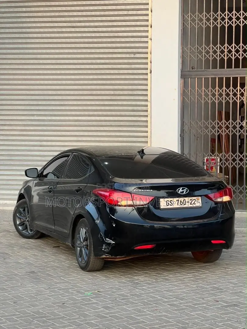 Hyundai Elantra Limited 4dr Sedan (1.8L 4cyl 6A) 2015 Black