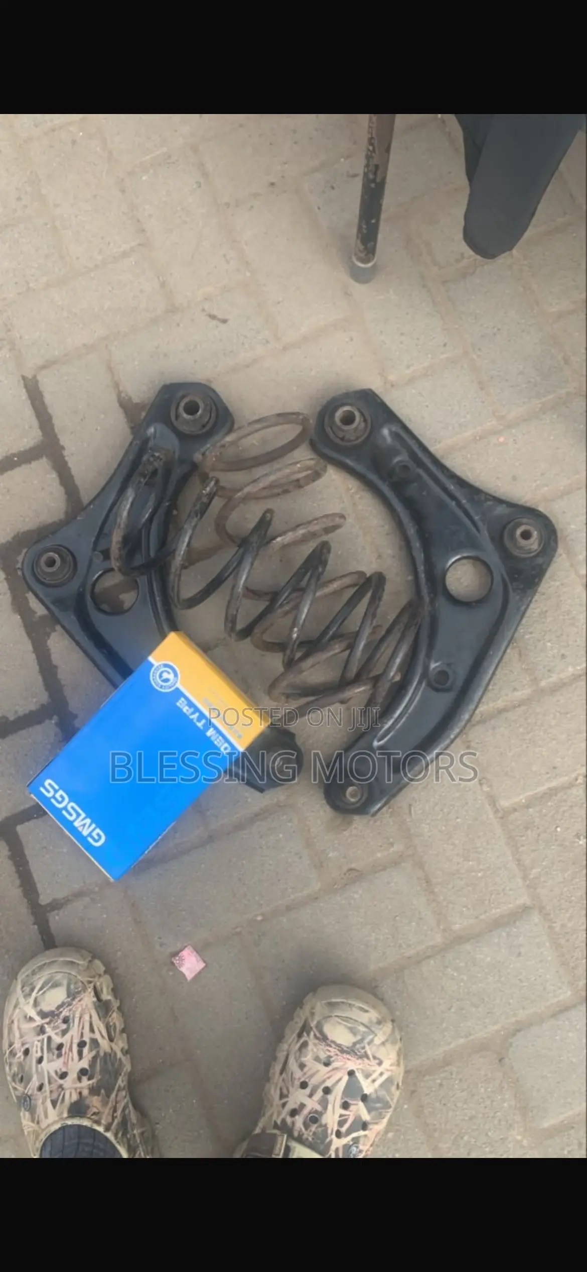 Nissan Versa Lower Arm 2012-2016