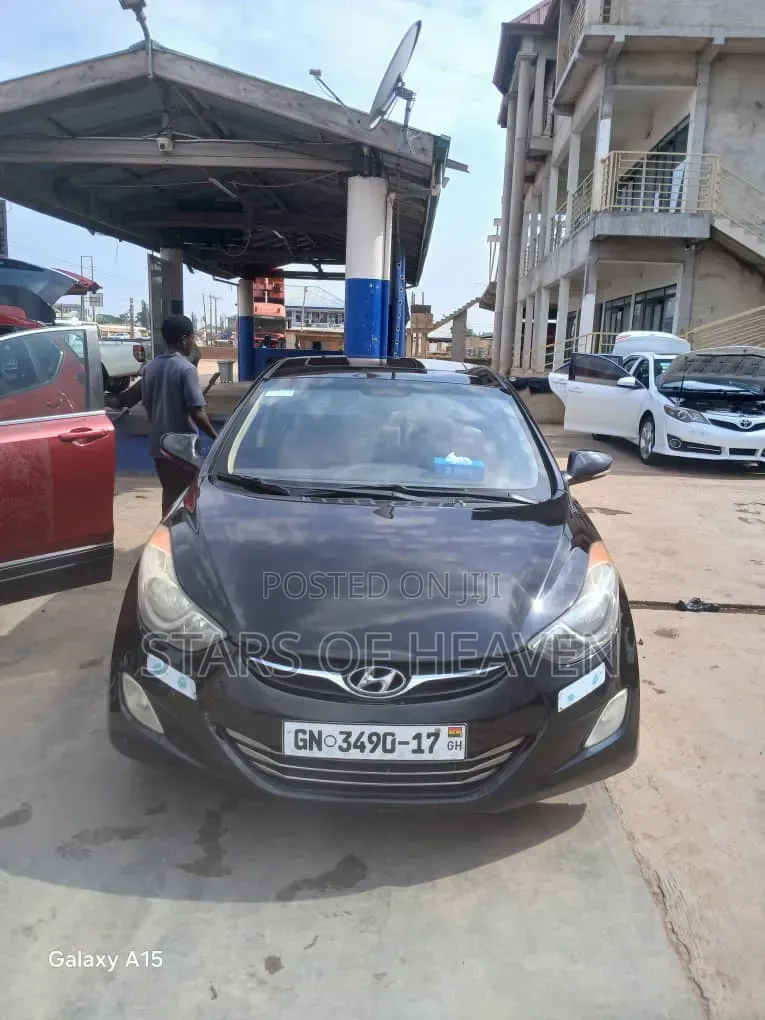 Hyundai Elantra 2015 Black