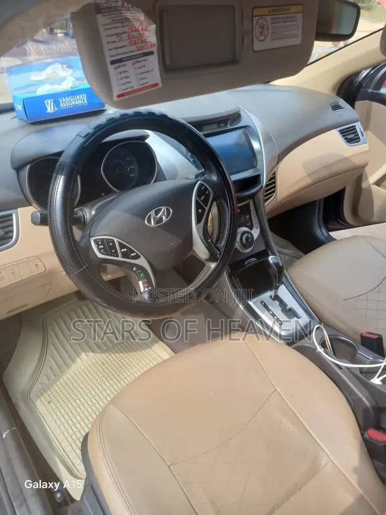 Hyundai Elantra 2015 Black
