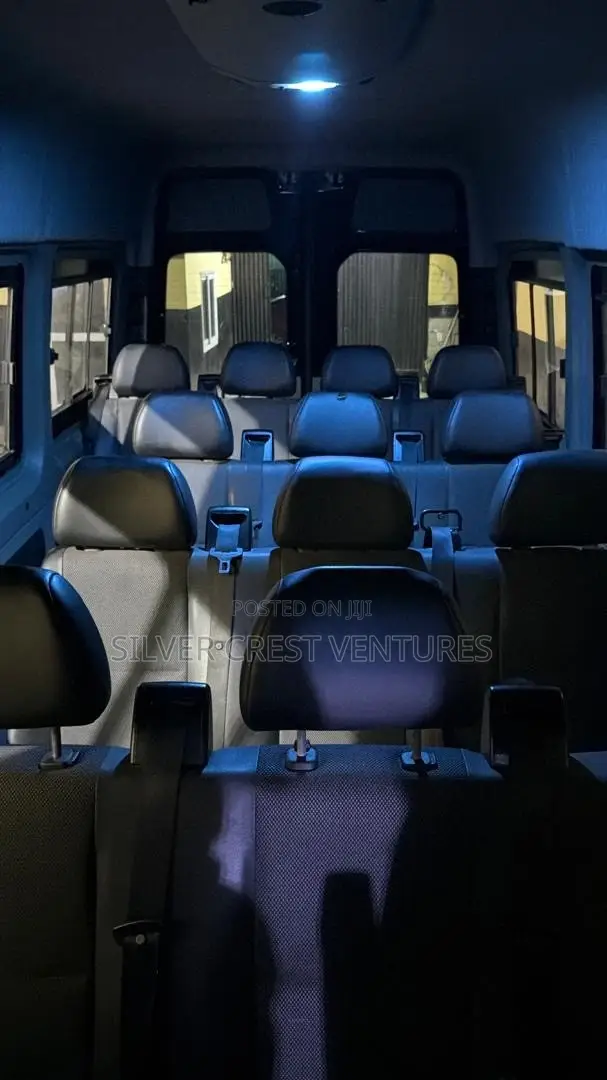 Mercedes-Benz Sprinter 2013 Black