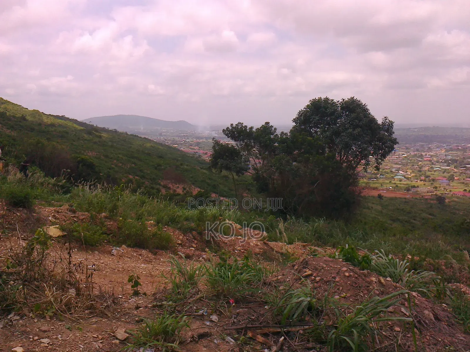 6 Plots of Titled Hillside Land at Aburi