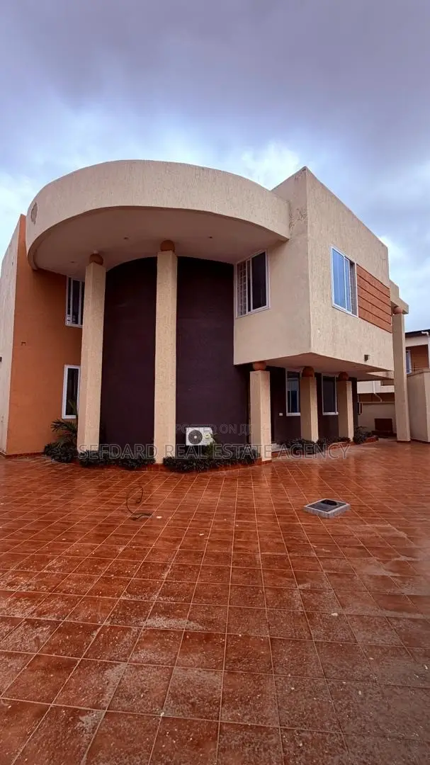 4bdrm House in Sefdard Properties, Pokuase for rent