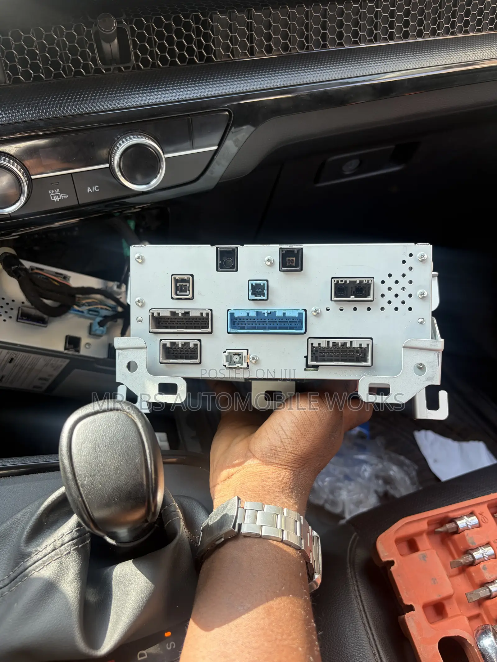 Honda CRV OEM Tape / Stereo 2023-2026