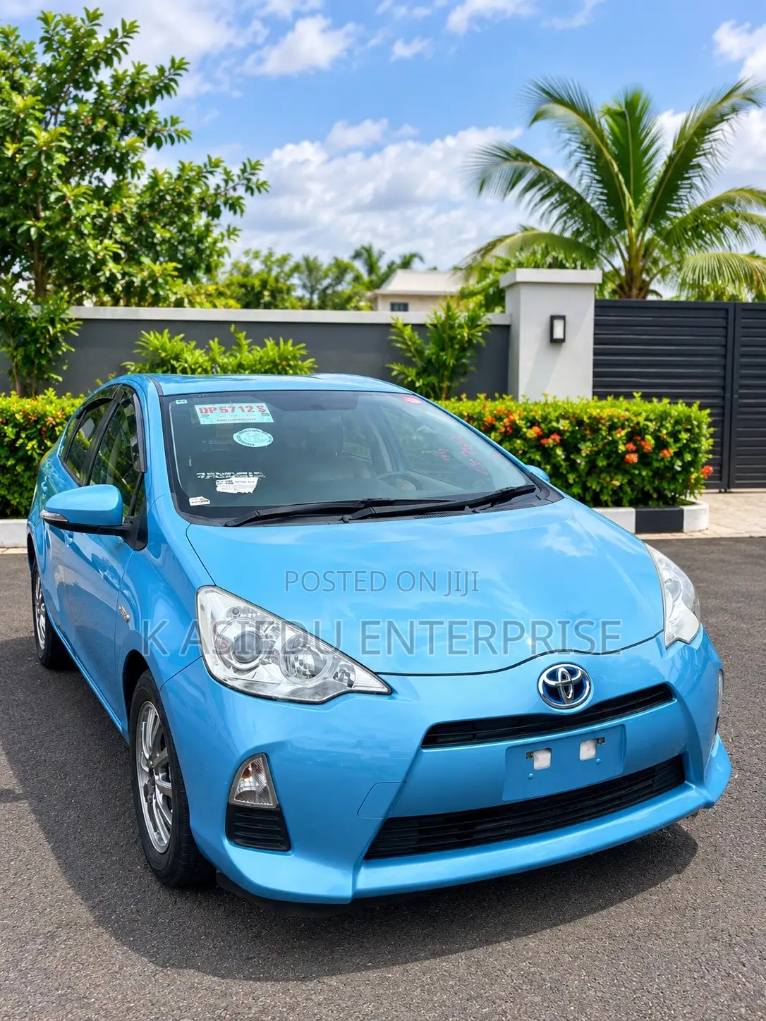 Toyota Aqua 2013 Blue