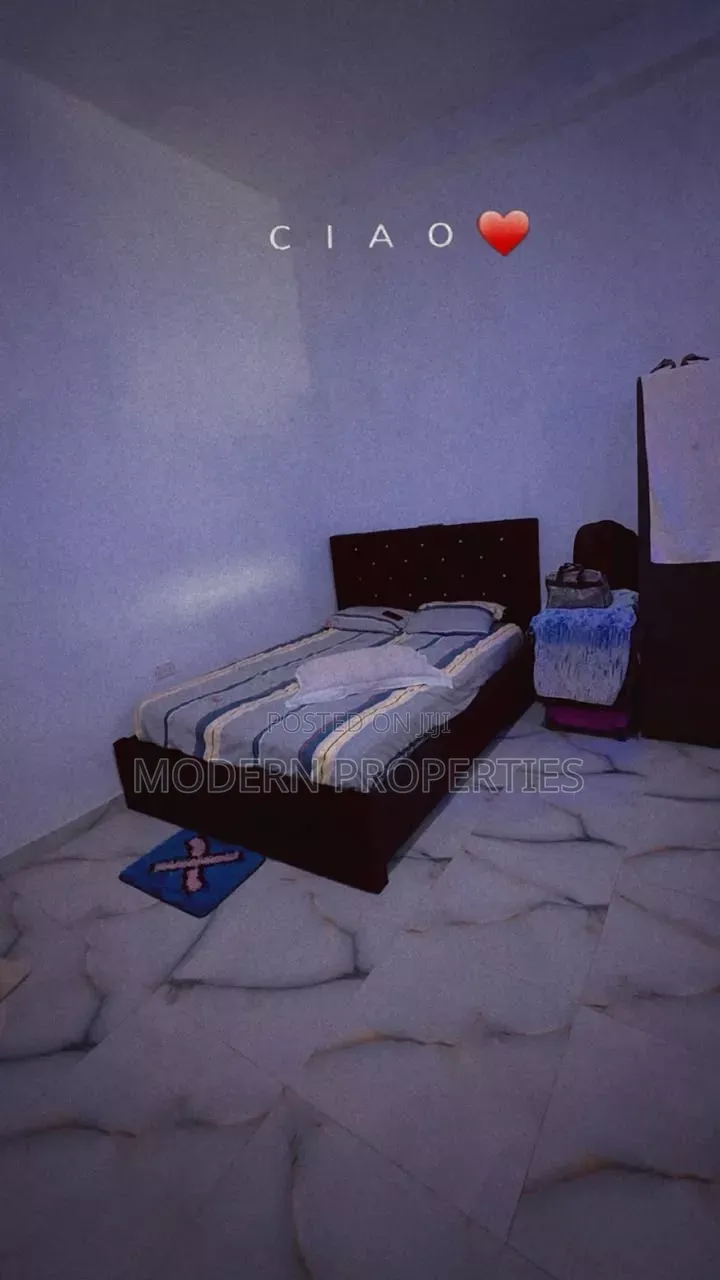 1bdrm Apartment in Modern Properties, New Town for rent