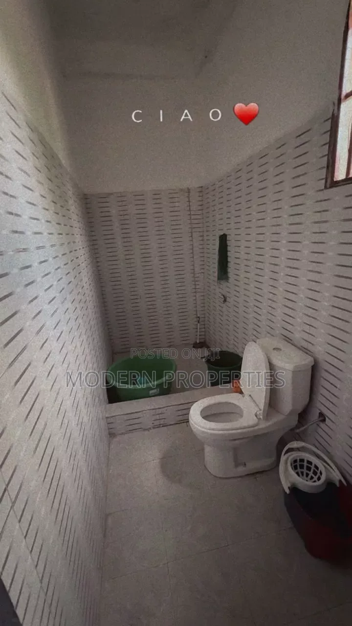1bdrm Apartment in Modern Properties, New Town for rent