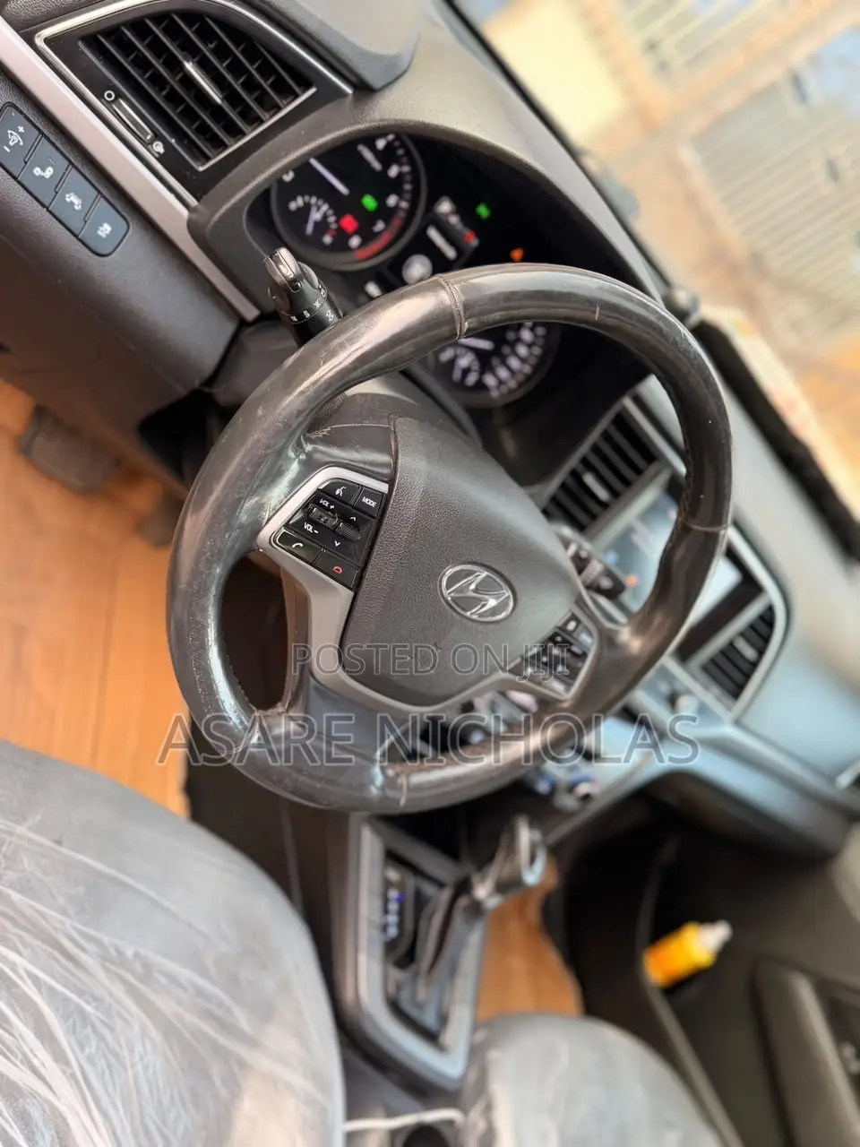 Hyundai Elantra 2018 White