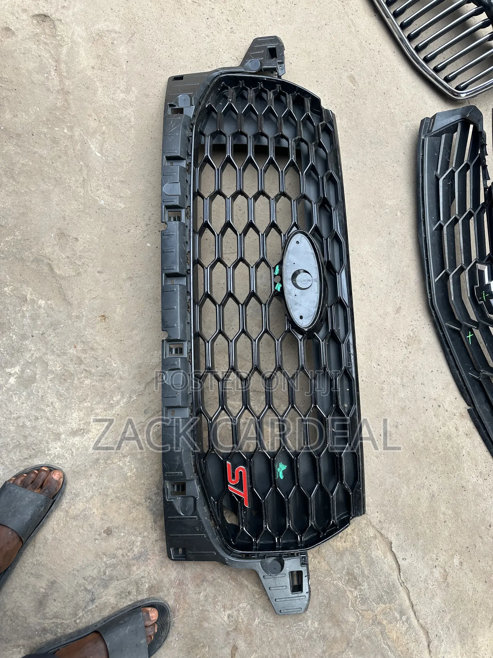 Ford Explorer 2026 Front Grill Available