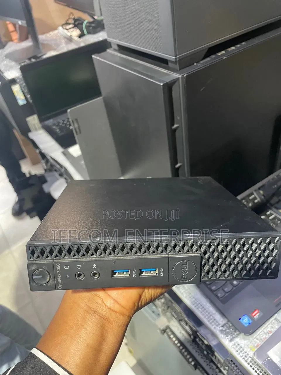 Desktop Computer Dell OptiPlex 3050 8GB Intel Core i5 SSD 256GB