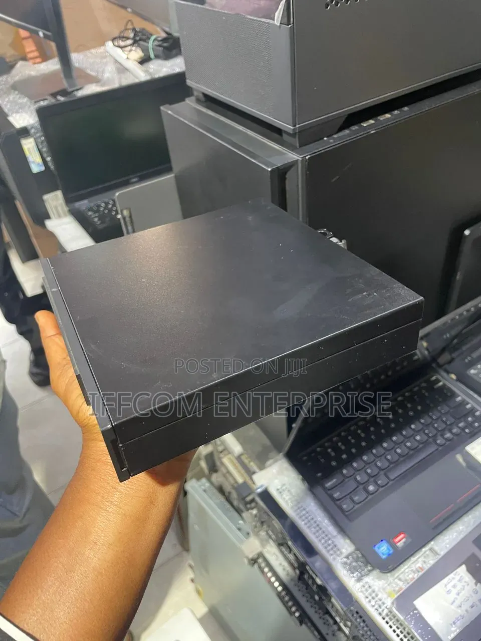 Desktop Computer Dell OptiPlex 3050 8GB Intel Core i5 SSD 256GB