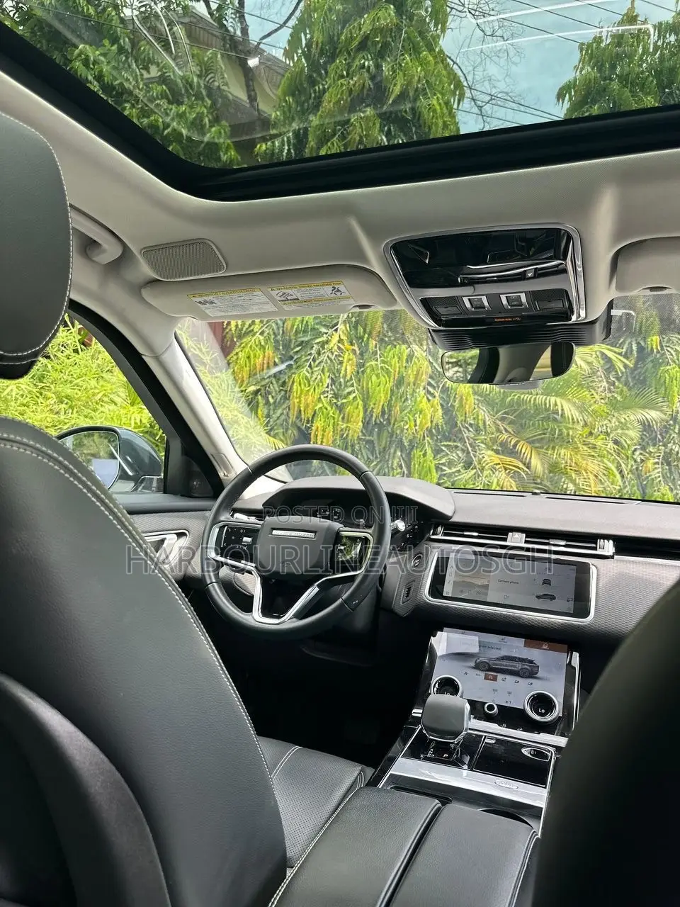Land Rover Range Rover Velar S 2021 White