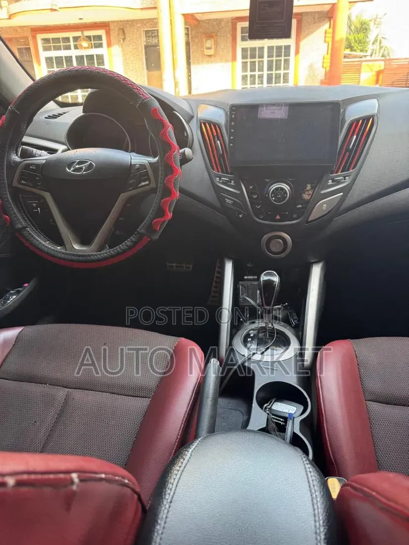 Hyundai Veloster Turbo 2016 White