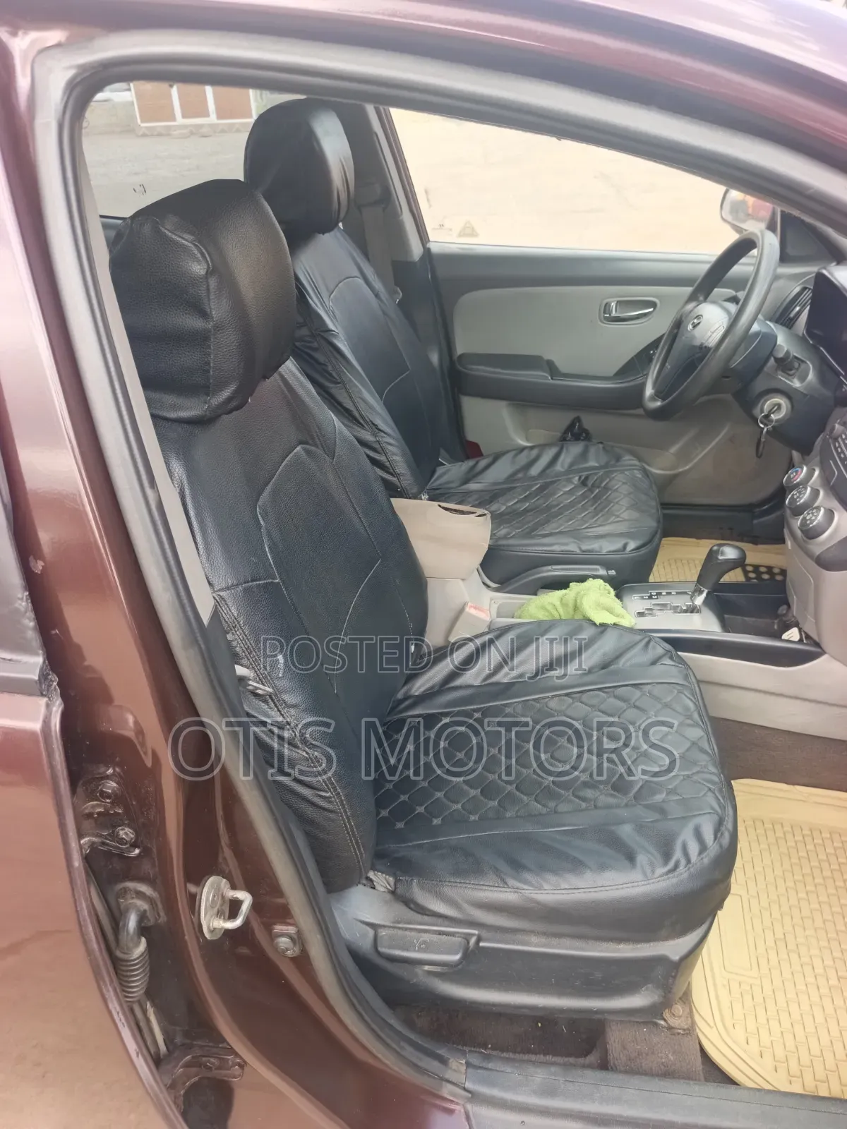 Hyundai Elantra 2010