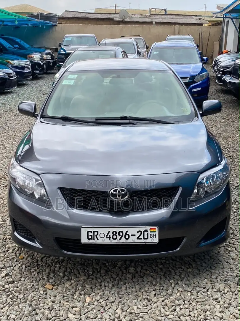 Toyota Corolla LE 4dr Sedan (1.8L 4cyl 4A) 2010 Gray