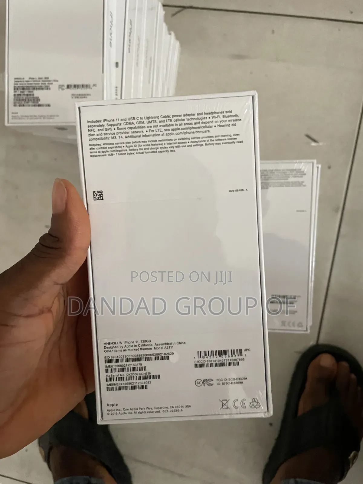 New Apple iPhone 11 128 GB White