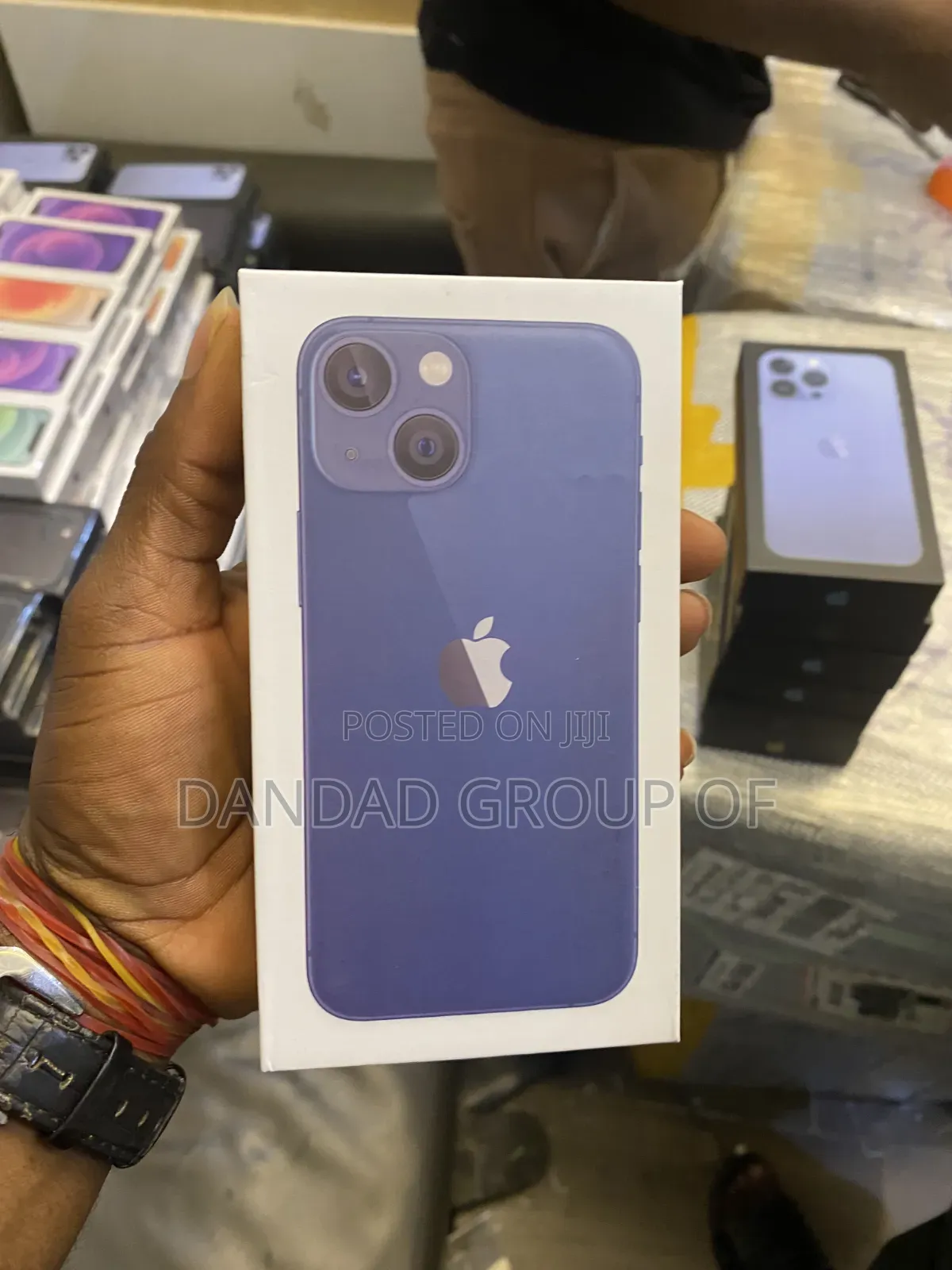 New Apple iPhone 13 128 GB Blue
